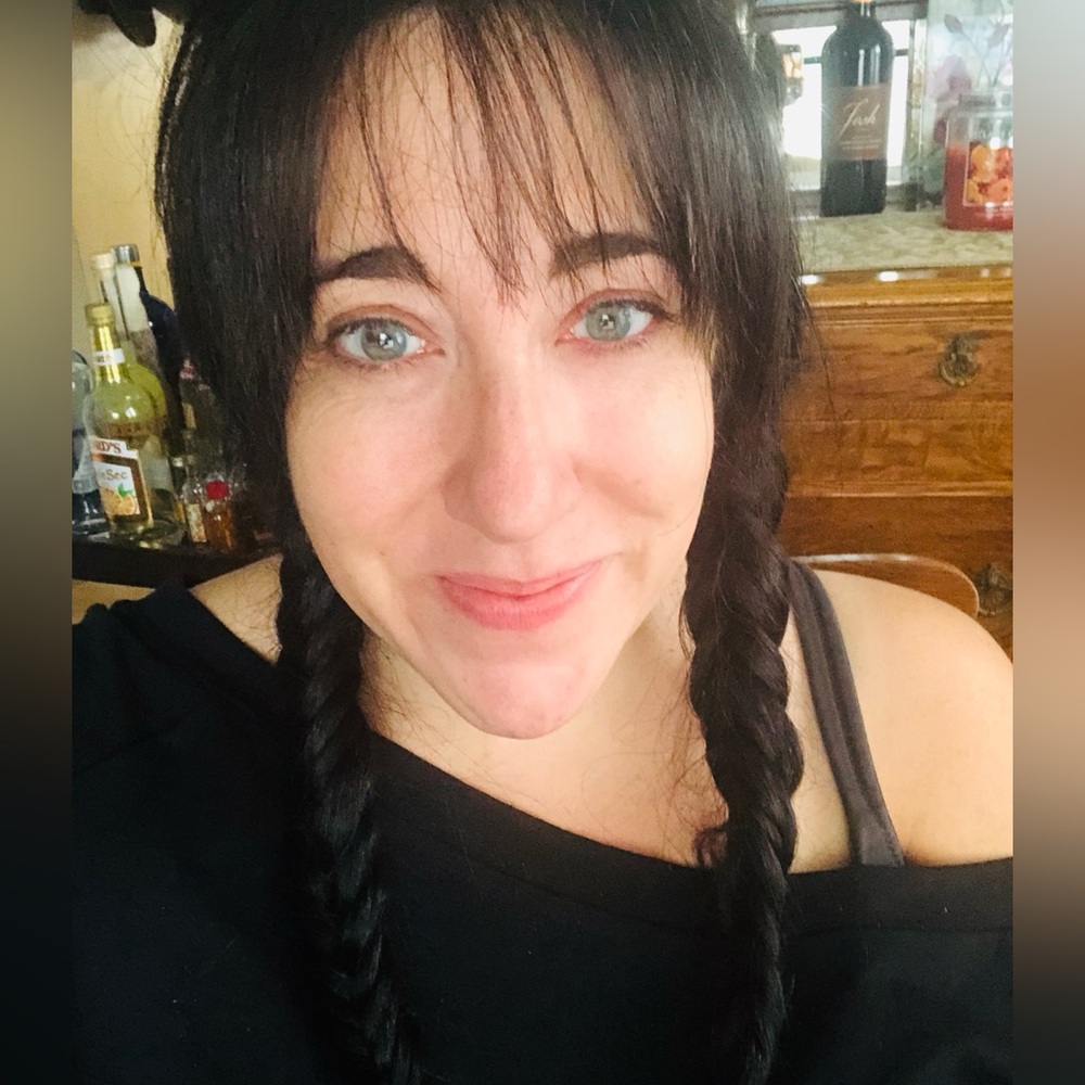 Name: Kristen - Picture 2 of 5